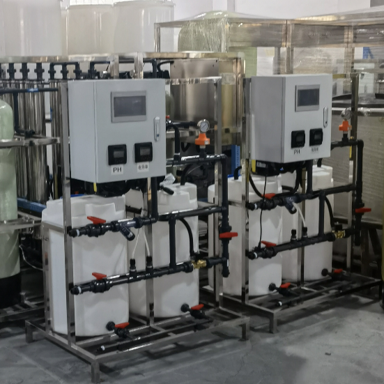 Peranti dos air yang beredar untuk pencegahan skala dan pensterilan sistem plc